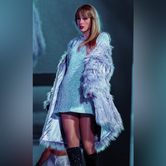 Meet your Posher, Regan - Picture 1 of 1